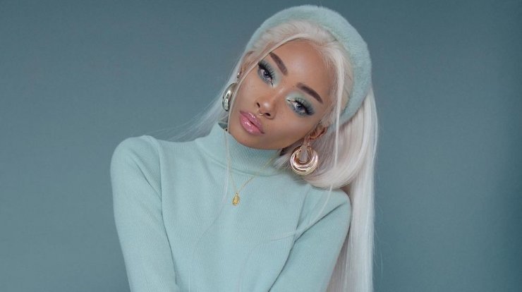 6 χρωματιστά full glam μακιγιάζ για να τολμήσεις αυτές τις γιορτές