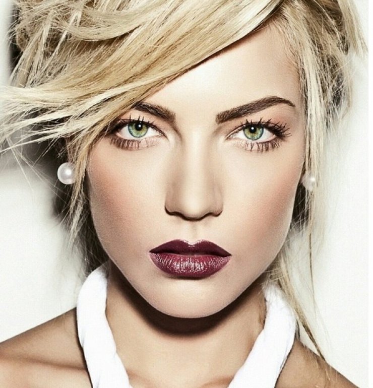 Ενοχλημένη η Άντρη Καραντώνη με τους υπεύθυνους του "Dansing for you"