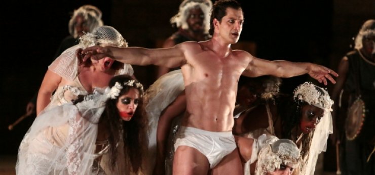 Μετά τον Διόνυσο ο Σ. Ρουβάς θα υποδυθεί τον Ιησού;