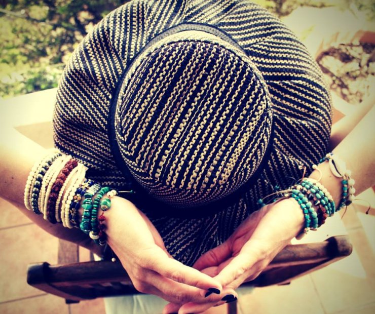 Και αυτό το καλοκαίρι λατρεύουμε τα κοσμήματα Analithos 