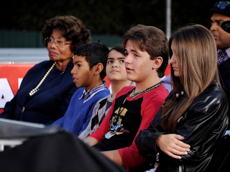 Η "μάχη" για τα παιδιά του Jackson συνεχίζεται