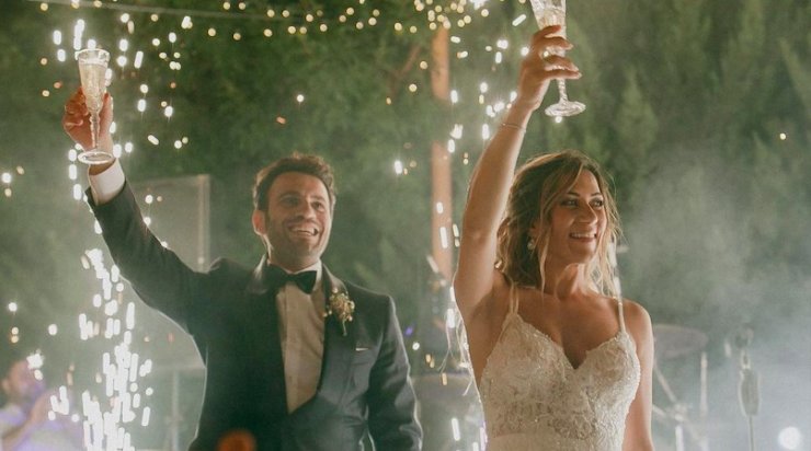 Hovig - Αρετή Φοινικαρίδου: Δημοσίευσαν το επίσημο άλμπουμ του λαμπερού γάμου τους