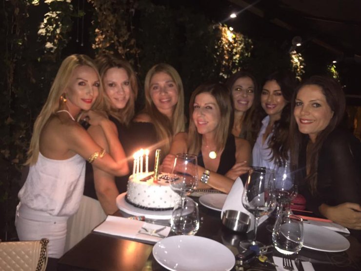 Το surprise party επώνυμης Κύπριας