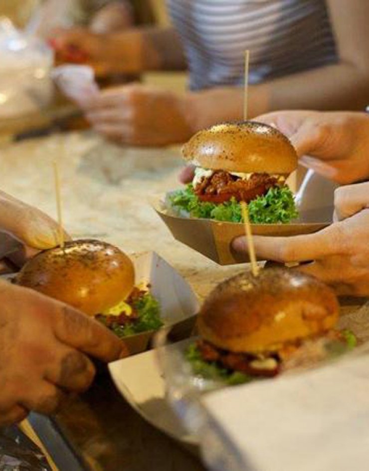 Πάμε στο πρώτο Fork Food Market του καλοκαιριού