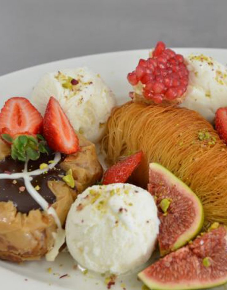 Κάτι γλυκό "σιγοψήνεται" στη λεωφ. Σταυρού