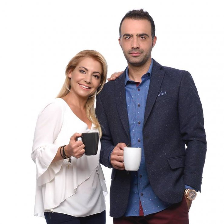 Πασίγνωστος Κύπριος αποκοιμήθηκε και έστησε την Αλεξία Αναστασίου που τον περίμενε on air για συνέντευξη!