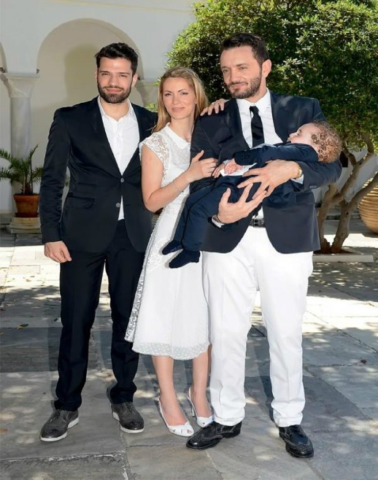 Πρωτότυπο: Tι έκανε ο Μενιδιάτης μετά την κρυφή βάφτιση του γιου του!