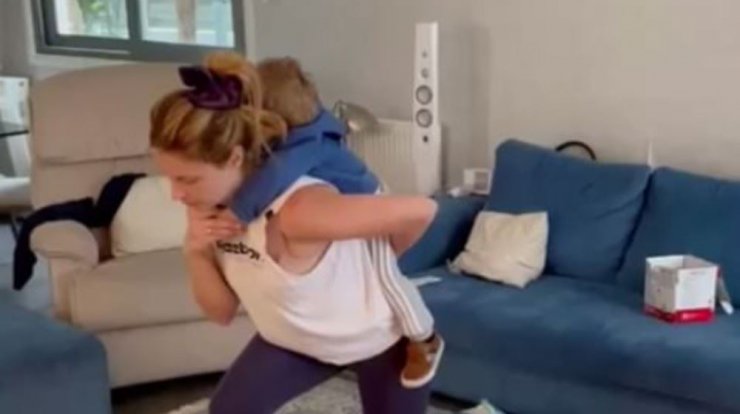 Χριστιάνα Αριστοτέλους: Το workout που είδαμε να κάνει μαζί με τον γιο της [βίντεο]