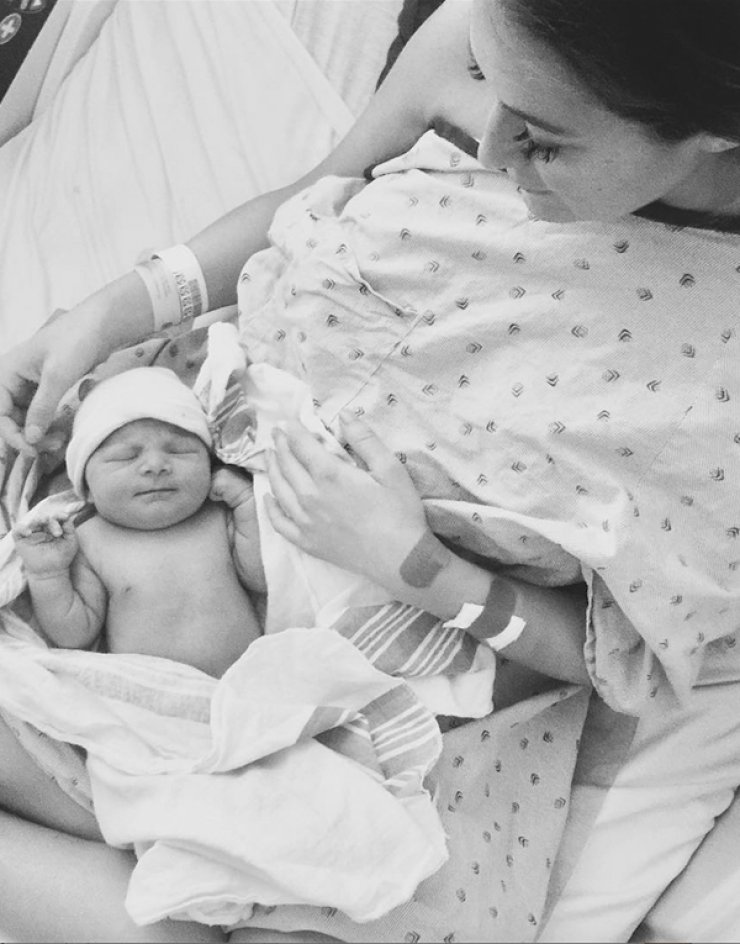 Έγιναν γονείς και κανείς δεν το πήρε είδηση! 