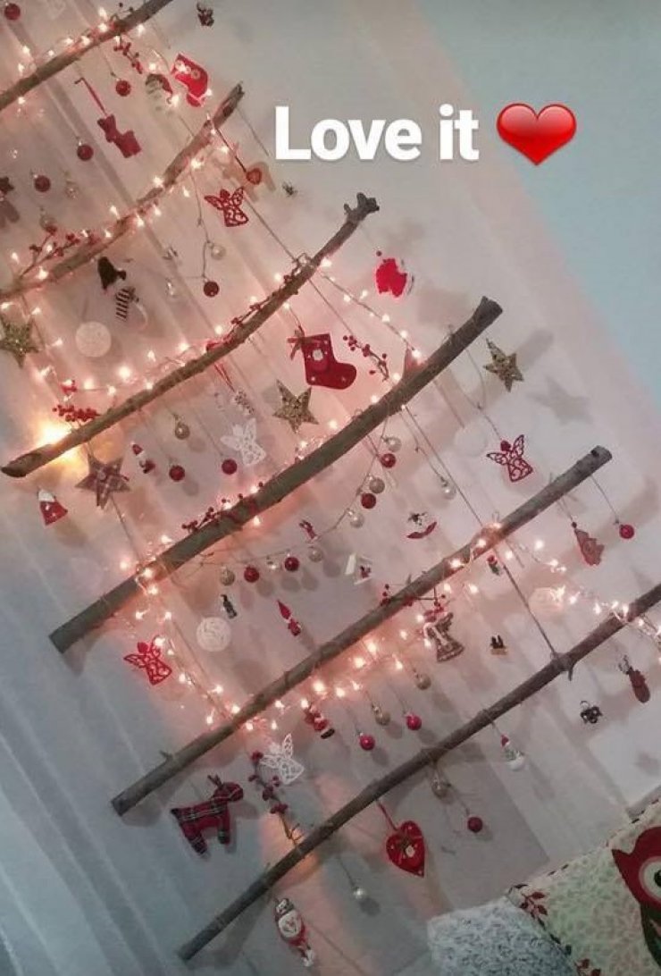 Το πρωτότυπο χριστουγεννιάτικο δέντρο Κύπριου παρουσιαστή!