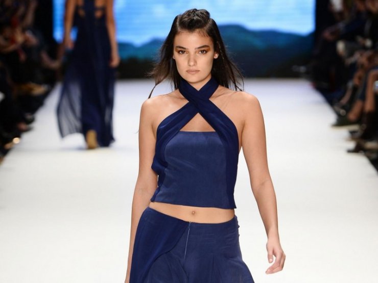 Φυλάκιση με αναστολή στην πρώην Μις Τουρκία