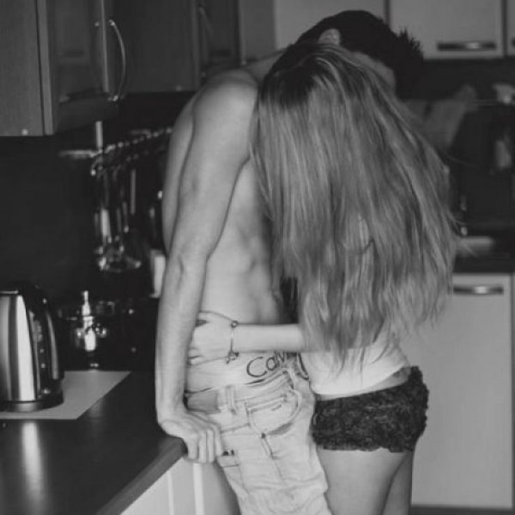 4 πράγματα που ένας άντρας "πεθαίνει" να σου πει αλλά... φοβάται