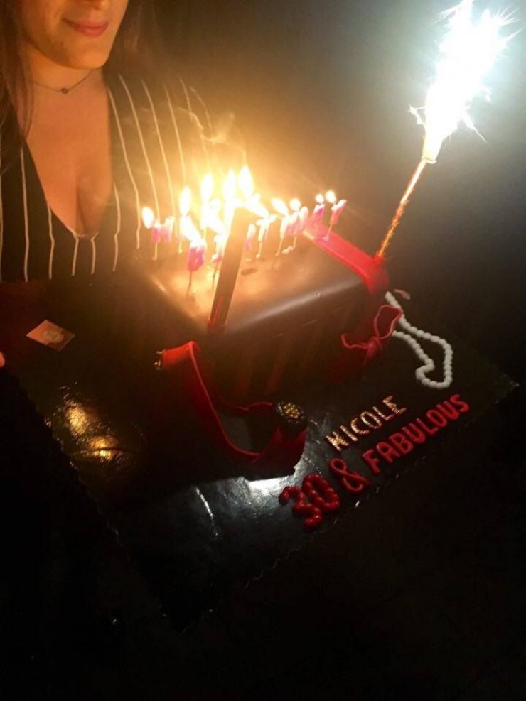 Prive party για γνωστή Κύπρια