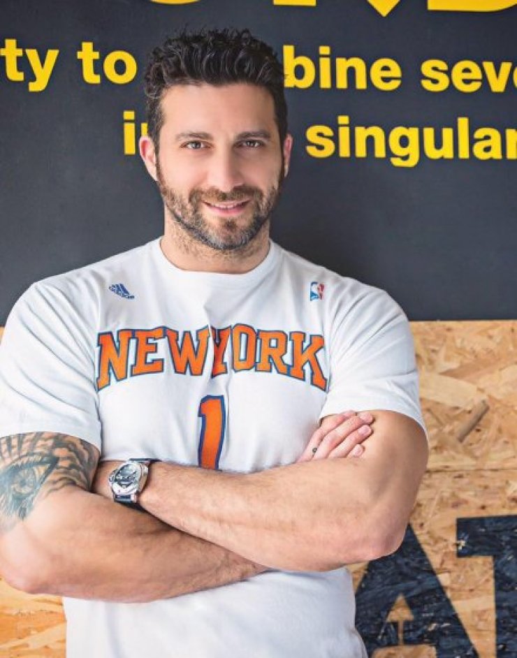 Κυριάκος Πελεκάνος: Παντρεύεται και άρχισε τις προετοιμασίες!