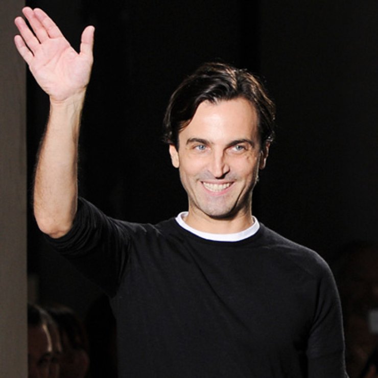 Ο οίκος Balenciaga μηνύει τον Nicolas Ghesquiere