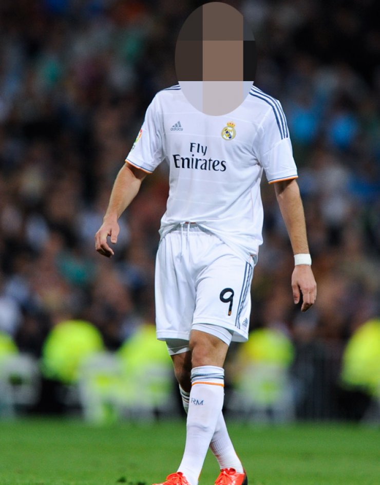 Πασίγνωστος ποδοσφαιριστής εμπλέκεται σε υπόθεση ροζ εκβιασμού και κοκαΐνης