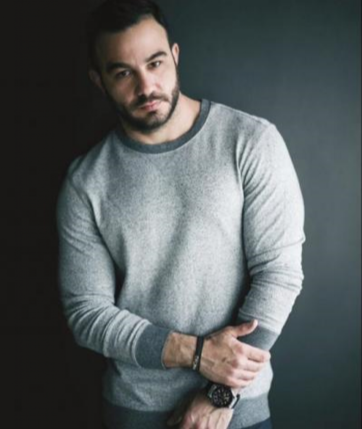 Γιώργος Θεοδότου: Μας έδειξε το πολυτελές σπίτι του! [βίντεο]