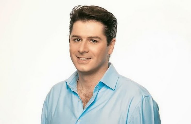 Αλέξανδρος Μπουρδούμης: Είναι ερωτευμένος!