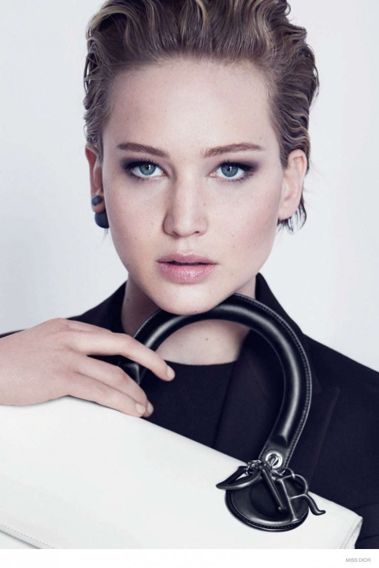 H Jennifer Lawrence για τη Miss Dior: Ακόμα περισσότερες φωτογραφίες 