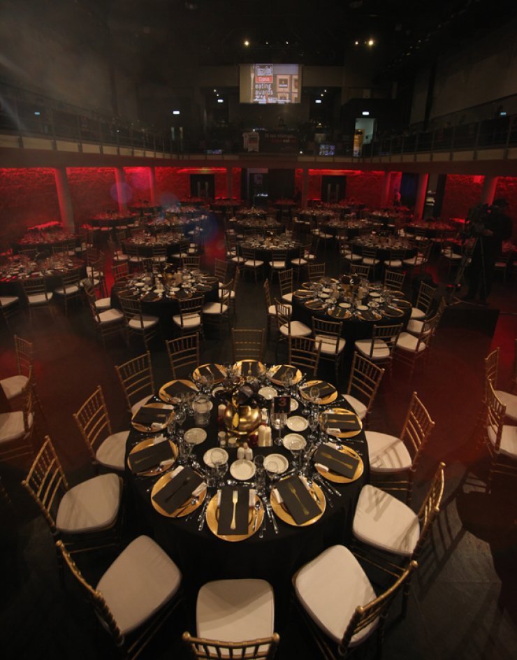 Royal Hall: Σε λίγη ώρα, τα βραβεία Time Out Eating Awards 2014 [εικόνες]