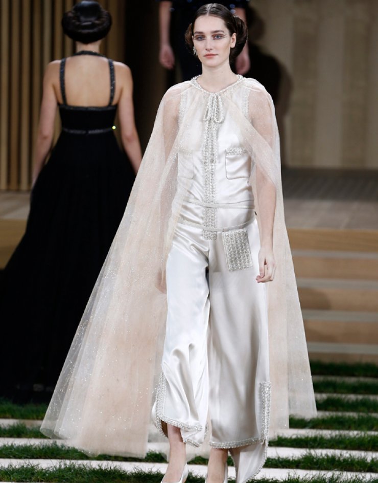 H συλλογή Haute Couture Spring 2016 της Chanel [εικόνες]