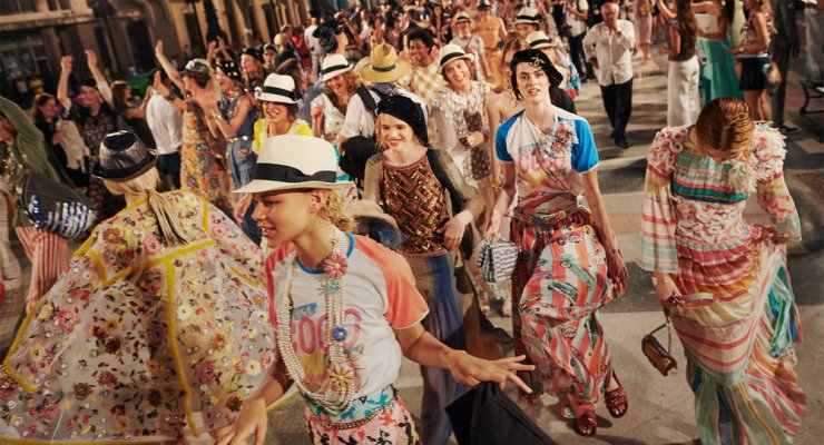 Στη Κούβα παρουσιάστηκε η Cruise Collection 2016/17 της  Chanel [εικόνες] 