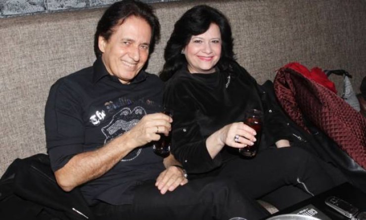 Αγωγές από την μητέρα του εκτός γάμου παιδιού του Πασχάλη και «πόλεμος» για το επώνυμο