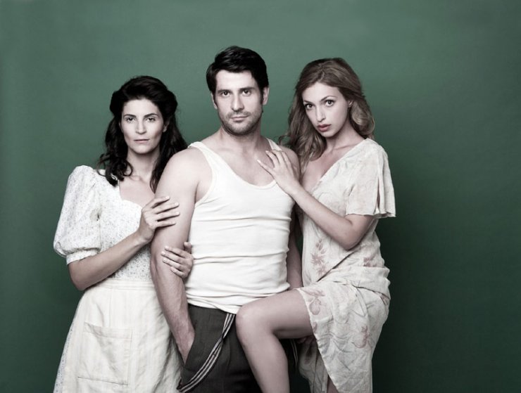 Δεσποινίς Τζούλη με τον Αλέξη Γεωργούλη