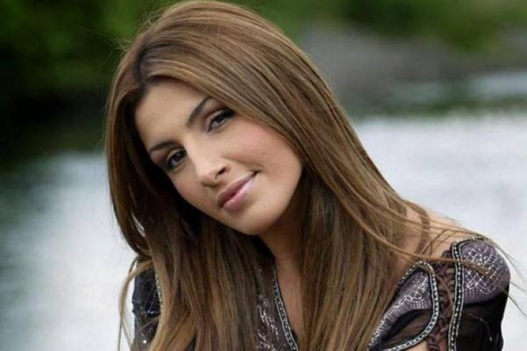 Έλενα Παπαρίζου: «Νιώθω έτοιμη να γίνω μητέρα»