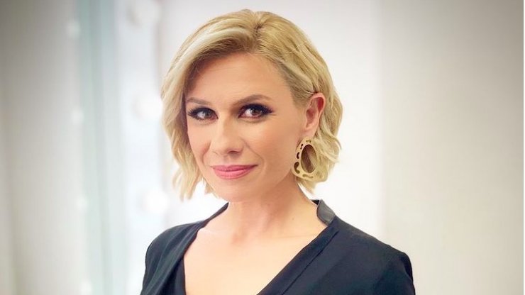 Κατερίνα Καραβάτου: Συγκινημένη ανακοίνωσε πως δεν θα συνεχίσει τη νέα τηλεοπτική σεζόν!