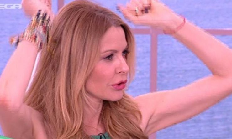 Η Μπαλατσινού μιλά για πρώτη φορά για την προσθετική στήθους!