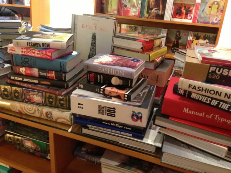 Στο Home & Deco για βιβλία Taschen