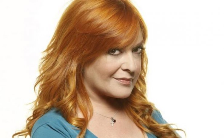 Το απίστευτο ποσό που παίρνει η Τζόυς Ευείδη για κάθε επανάληψη του "Καφέ της Χαράς!