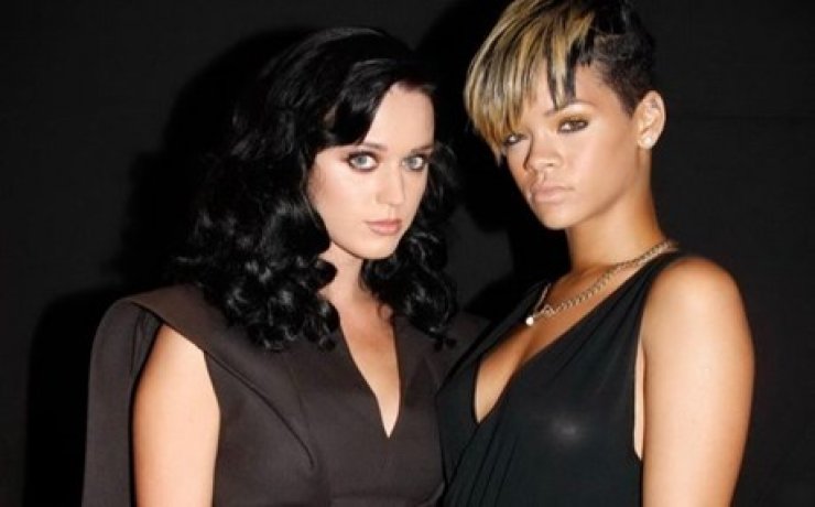 Katy Perry σε Rihanna: "Όλοι ξέρουμε πόσο χόρτο καπνίζεις"