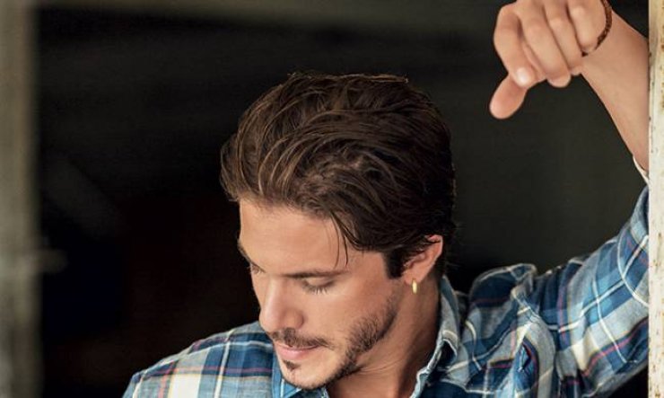 Νίκος Οικονομόπουλος: «Είμαι και θα είμαι για πάντα εκτός showbiz» 