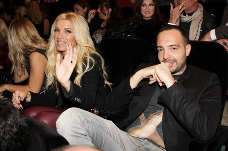 Κατερίνα Καινούργιου-Βασίλης Σταθοκωστόπουλος: Οι κοινές γιορτές στο εξωτερικό!