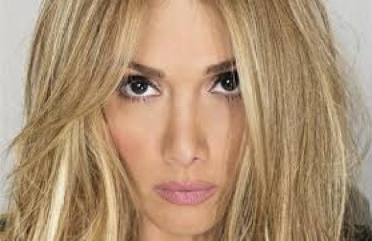 Στέλλα Καλλή: «Κάποτε ήμουν 15 κιλά παραπάνω και έτρωγα χυλόπιτες»