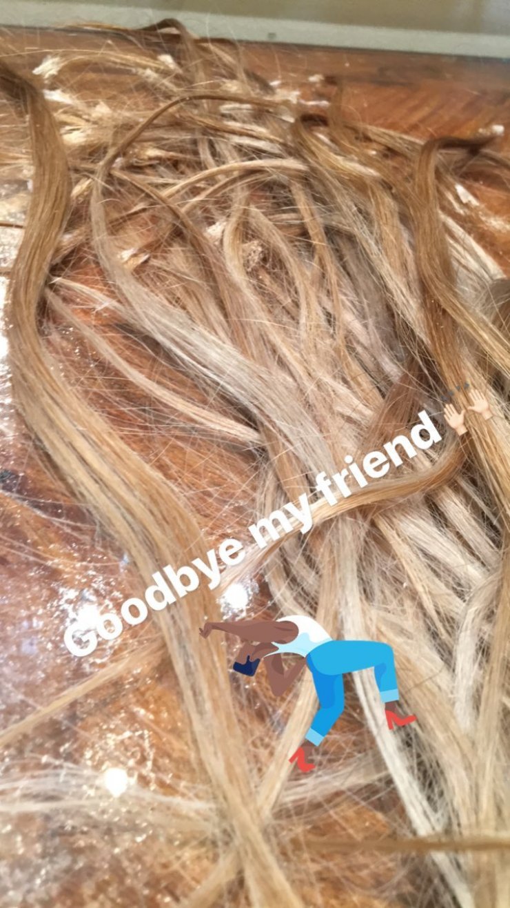 Επώνυμη Κύπρια αφαίρεσε τις τρέσες από τα μαλλιά της!