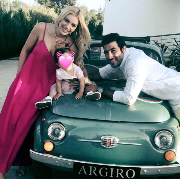 Το τρυφερό μήνυμα του Νεοκλή Σκουρουμούνη στην Άντρη Καραντώνη για την επέτειο του γάμου τους