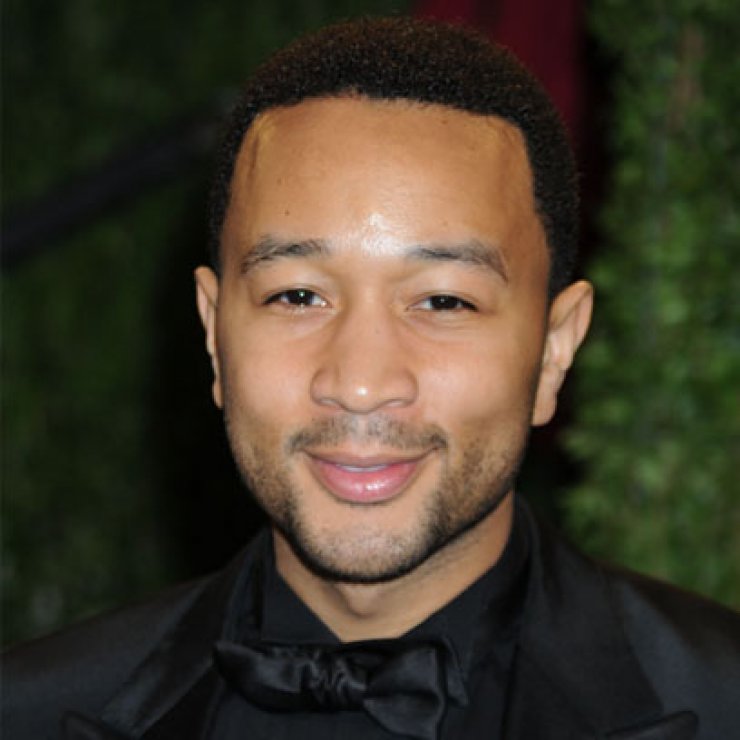 Ο οίκος Gucci ντύνει τον John Legend