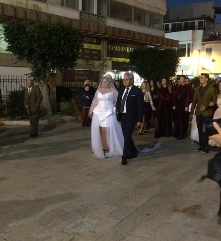 Ποια ηθοποιός ήταν η κουμπάρα της Μαριλένης Σταύρου;