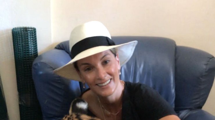 Γιώτα Παπαδοπούλου: Την είδαμε να παίζει αγκαλιά με μία τίγρη και μείναμε άφωνοι! [βίντεο] 