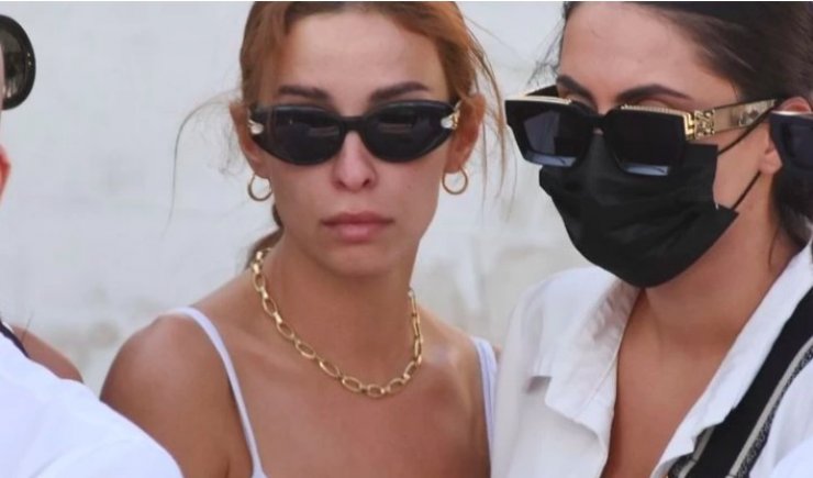 Μad Clip: Η συγκινητική ανάρτηση που έκανε η Ελένη Φουρέιρα λίγο μετά την κηδεία του