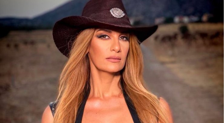 Δέσποινα Ολυμπίου: "Δεν είναι ντροπή για μια γυναίκα να αποβάλλει. Δεν έχει πρόβλημα για το οποίο πρέπει να ντρέπεται"