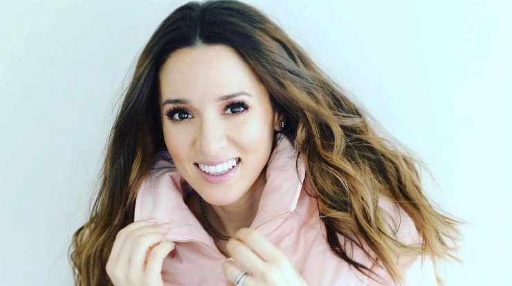 Καλομοίρα: Έχει έτοιμο τραγούδι για την Eurovision [βίντεο]