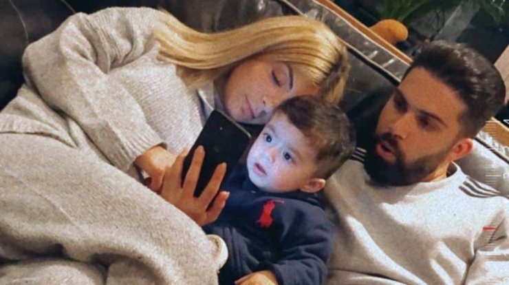 Ανδρέας Λέοντας: Tα δεκάδες τριαντάφυλλα που έστειλε στη σύζυγο του για τη 2η επέτειο γάμου τους