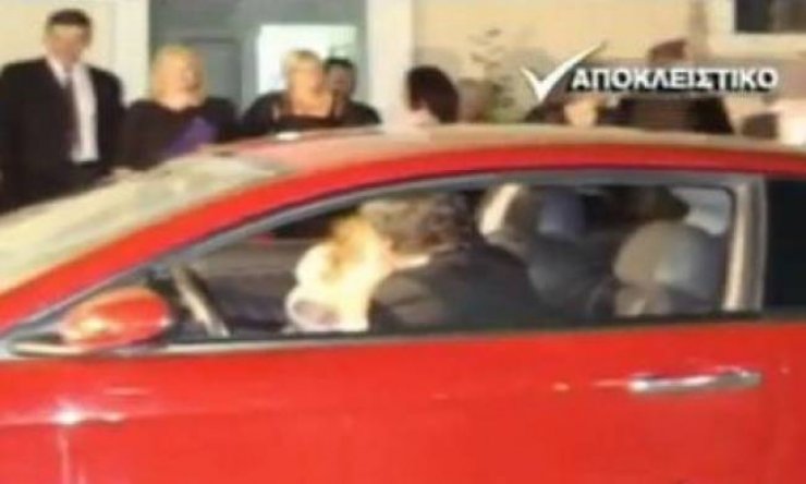 Tουμασάτου - Σταύρου: Παντρεύτηκαν κρυφά με θρησκευτικό γάμο!