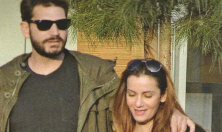 Δέσποινα Ολυμπίου - Πάνος Δούκας:Ρομαντική βόλτα στη Γλυφάδα