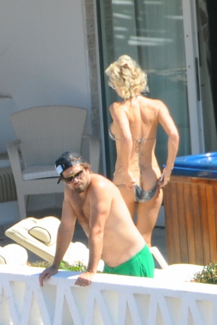 Απίστευτο ατύχημα για γνωστή ηθοποιό! Της έφυγε το μαγιο και είδαμε… τον πισινό της!