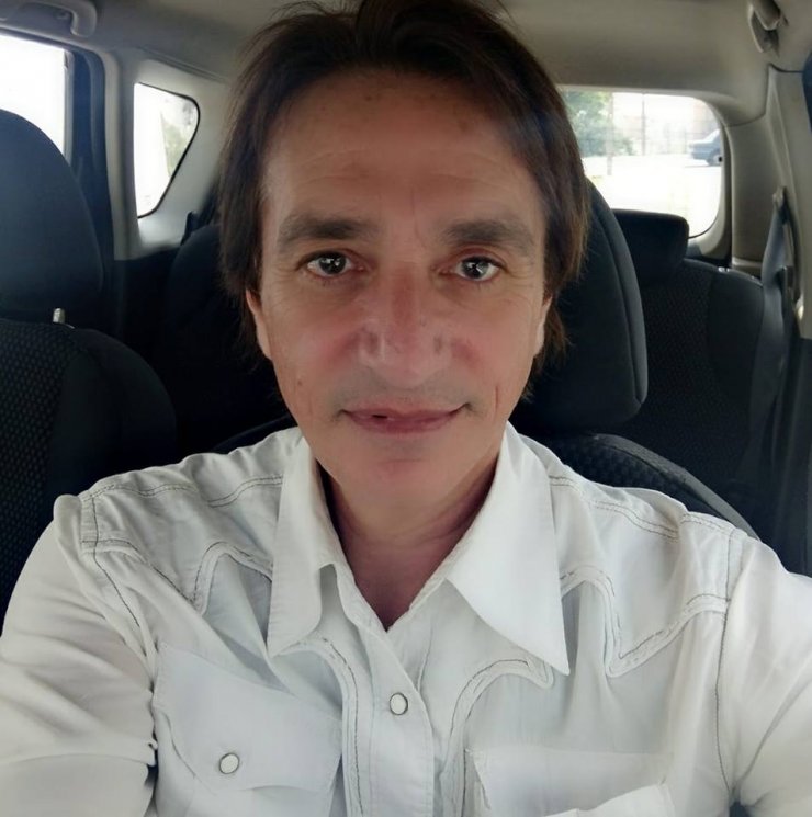 Δύσκολες ώρες για τον Κώστα Σχοινιού